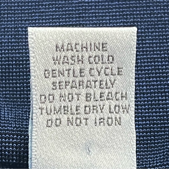 CHICO'S TRAVELERS HOODED PULLOVER V-NECK - Picture 11 of 11